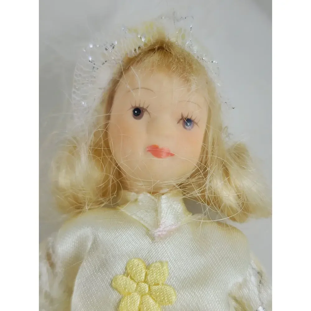 Victorian Mini Porcelain Doll 5 1/4